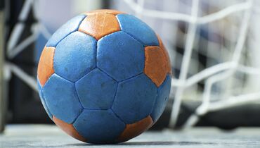 Handball beim TuS Feuchtwangen – spannende Spiele, starke Mannschaften und echter Teamgeist in der Halle